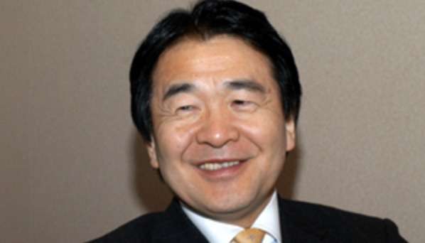 竹中平蔵がこれだけ嫌われているのに竹中平蔵と組んで日本を壊した小泉純一郎と政策が瓜二つの小泉進次郎を持ち上げるの意味わかんない。竹中平蔵を持ち上げてるのと同じなのでは?